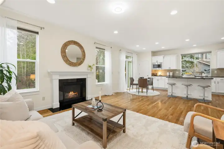 Wonderful flowing flowplan with open kitchen and great room