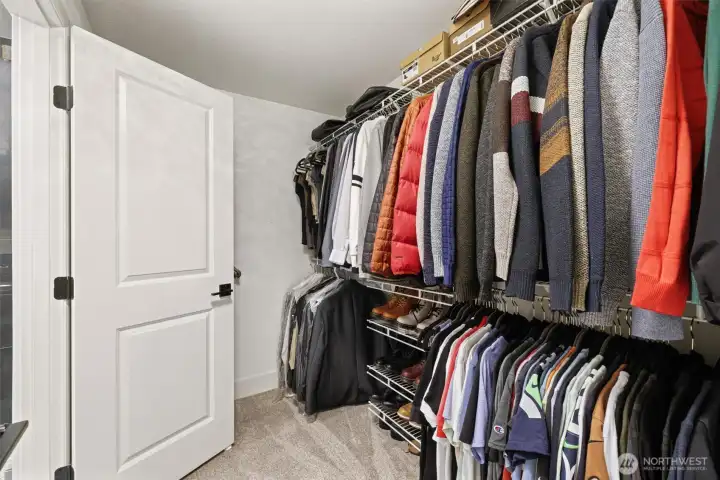 Walk-in closet