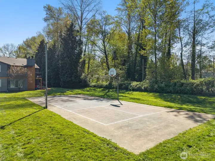 Athletic court