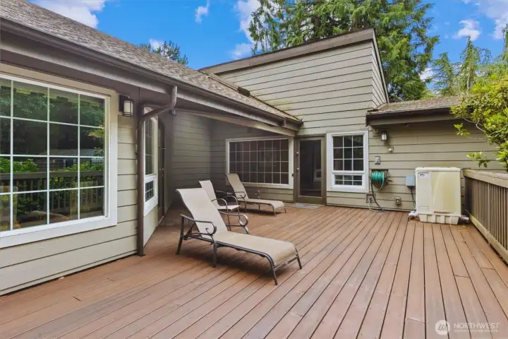 Cabana deck