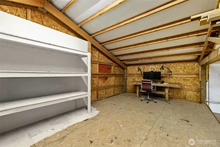 Loft area in the shop perfect for office space for more storage