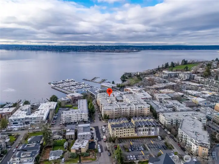Very walkable to all DT Kirkland offers.