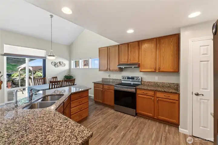 Kitchen Kitchen