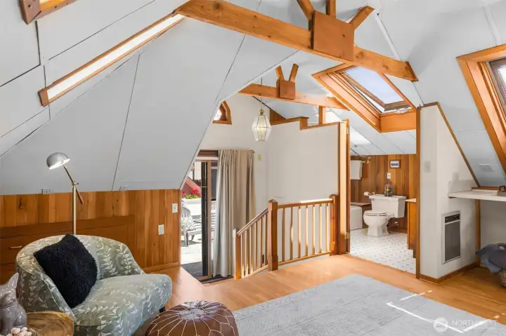 Use the attic room as a hangout, game room, or guest suite - it has a full bath!