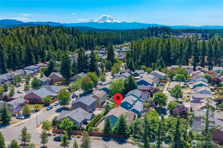 Conveniently located near schools, parks, walking trails, shopping, and commuter routes.