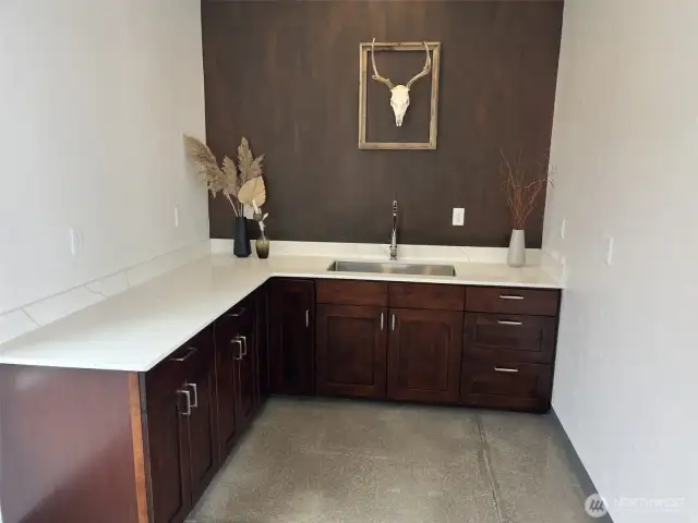 Kitchen area