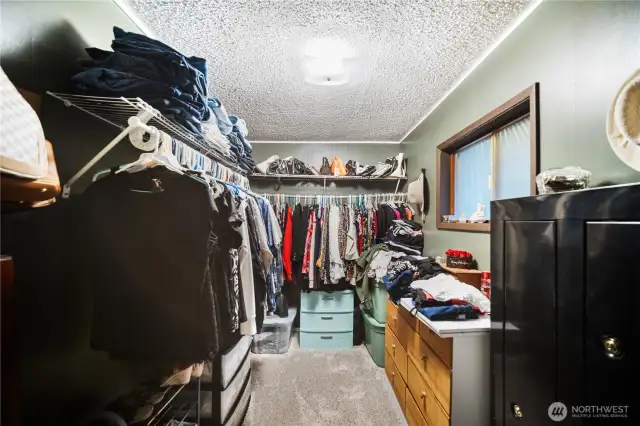 Walk In Closet