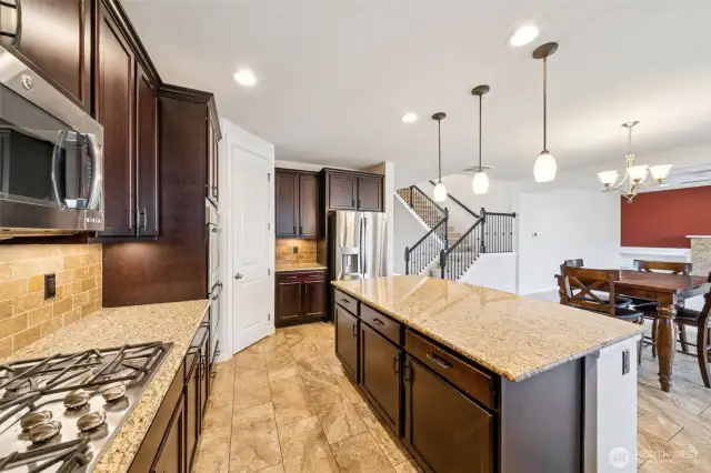 Gas cooktop