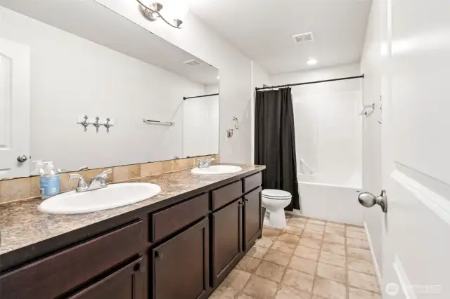 Main bath upstairs