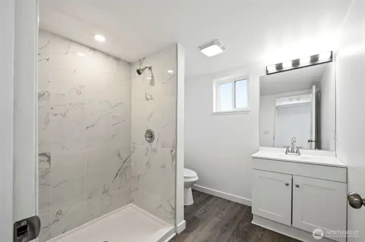 Upper bathroom
