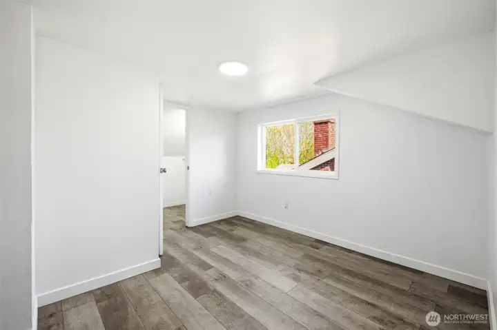 3rd bedroom upper level