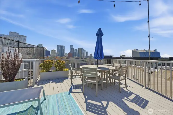 Another area to enjoy the views from the rooftop deck! Another area to enjoy the views from the rooftop deck!