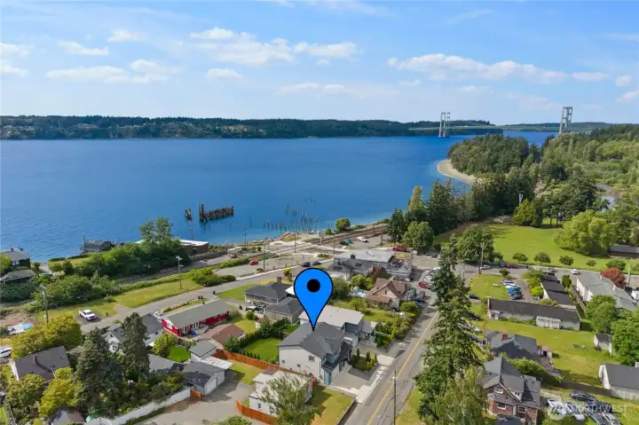 Close to Titlow Beach, Hwy 16, I-5, dining, groceries, and more