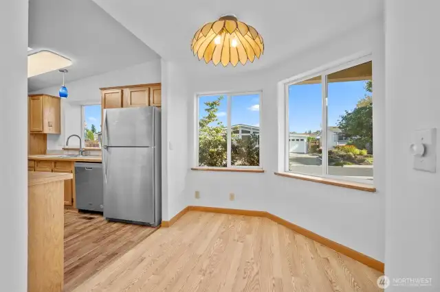 Cozy breakfast nook just off of the kitchen.