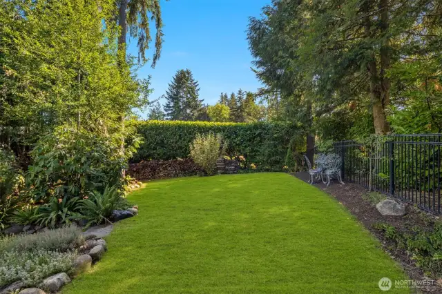 Additional lawn area on the west side / front yard of the property.