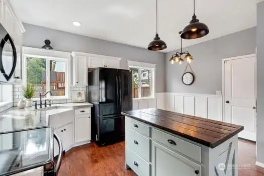 Another view of the kitchen from a different angle.  All lighting has been updated also