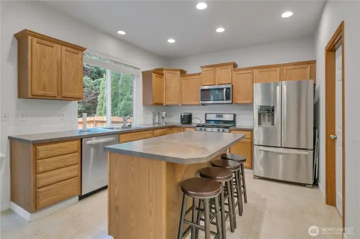 Large island in the kitchen.