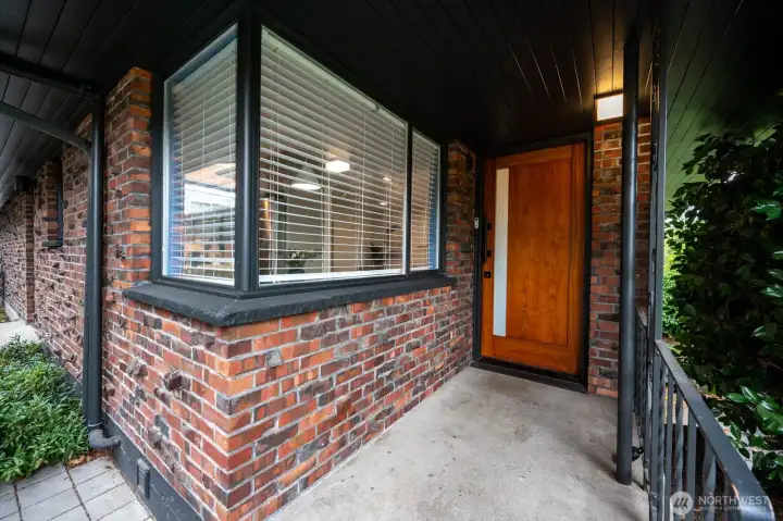 Inviting Entry.