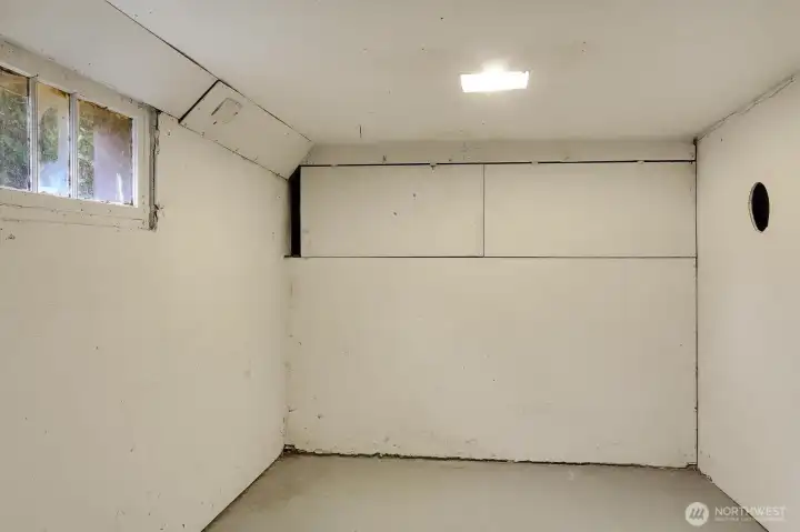 Another large room in the basement.