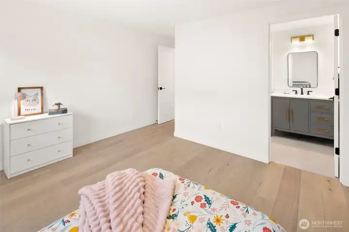 Ensuite Bedroom