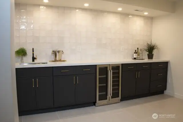 Wet Bar Wet Bar