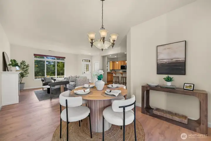 Floor Plan flows naturally