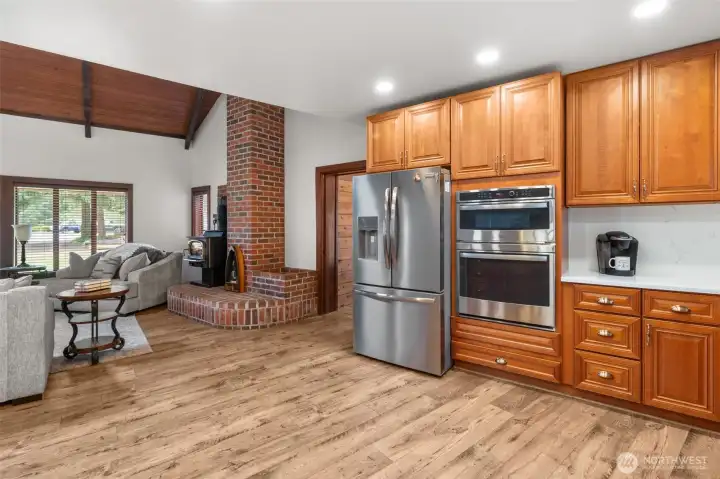 Convection microwave with oven