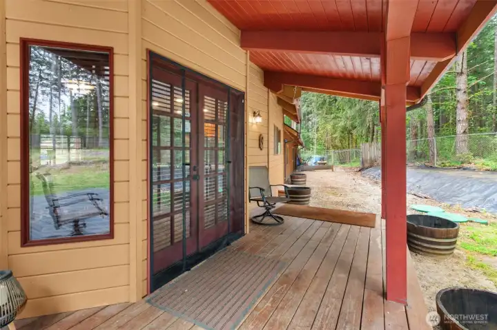 Covered back deck
