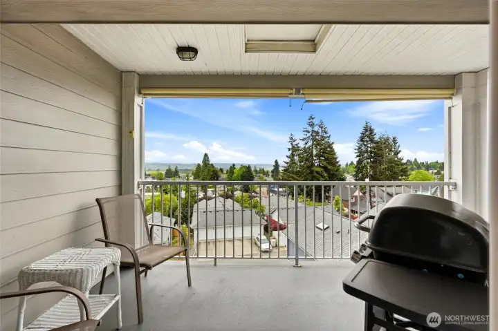 Covered deck is great for BBQ.