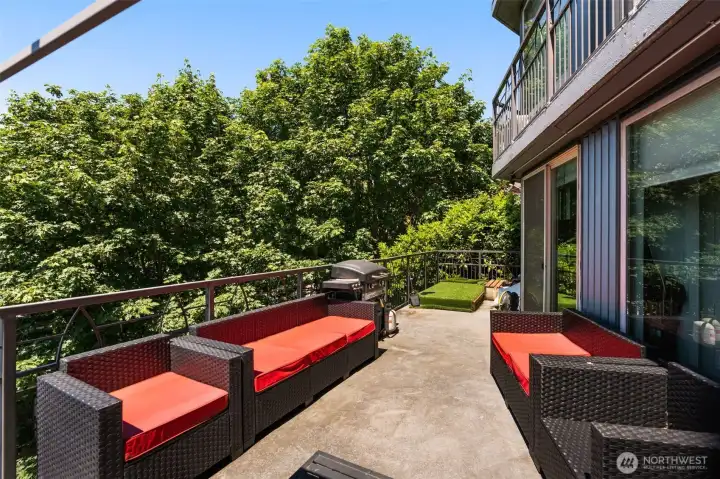 Incredible Patio Terrace