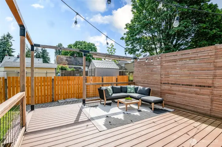 For cozy moments or larger gatherings, this deck is perfect for all of it!