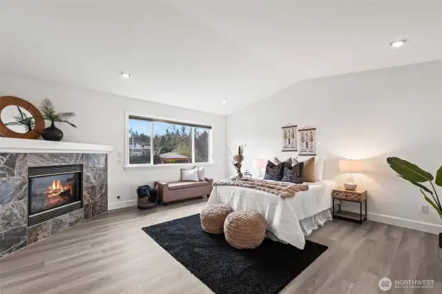 Primary Bedroom-Upstairs