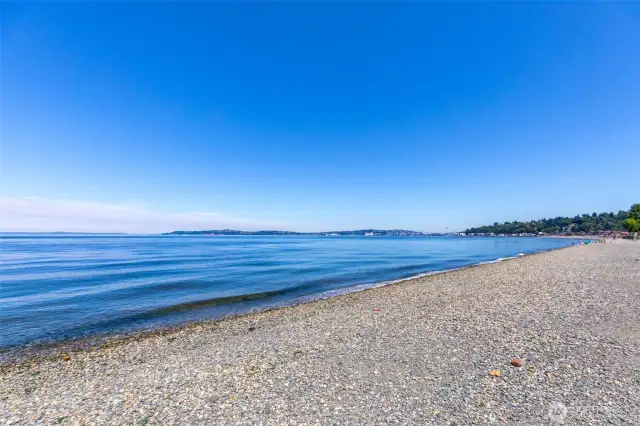 have you ever wanted property on the water? Now is your chance.