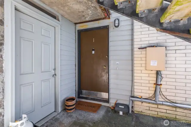 Private and easy access to unit 1