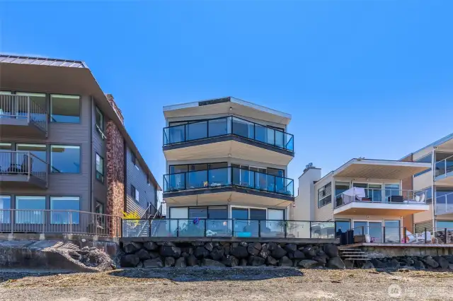 See all three wide decks offering sweeping views of the water, city and Olympic Mountains.
