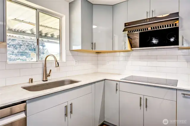 Main floor kitchen