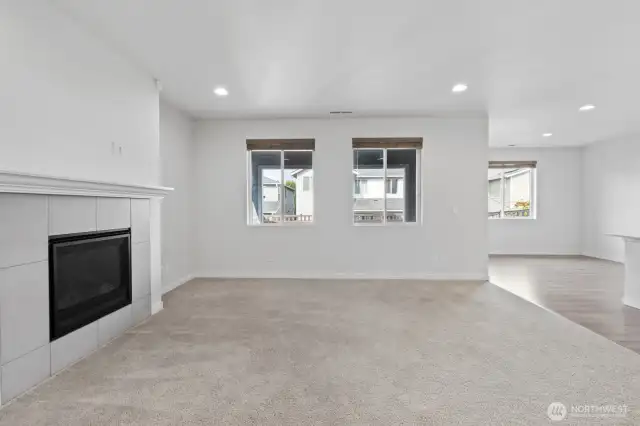 Living Room w/ Gas Fireplace