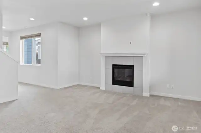 Open Concept Living w/ Gas Fireplace