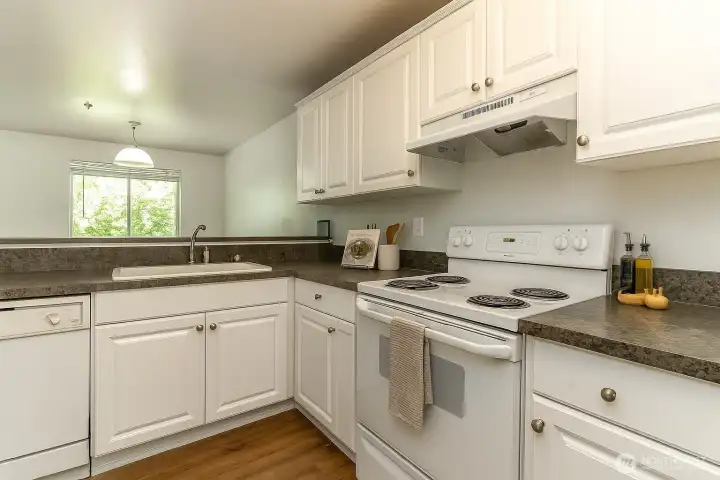 Spacious kitchen