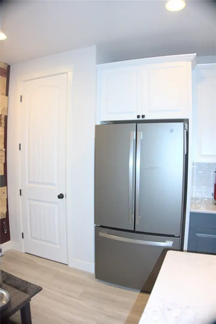 GE black stainless appliances