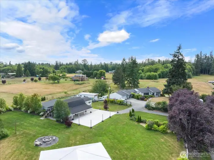 Your country oasis with income producing potential awaits!