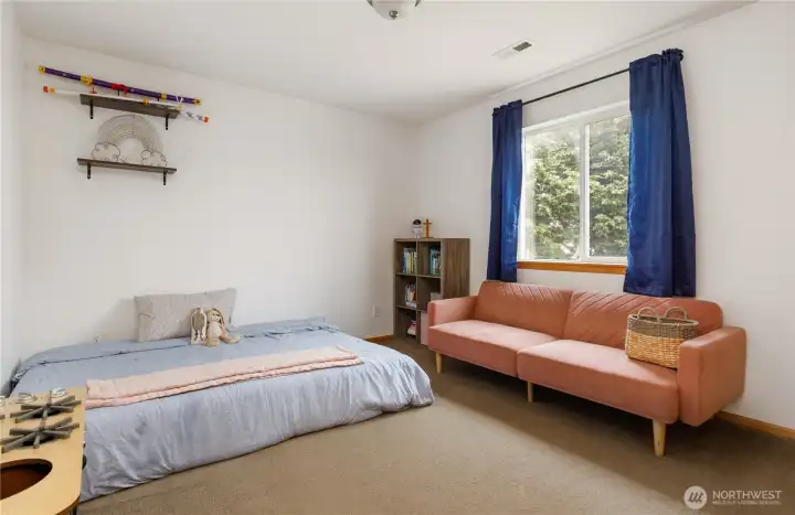 Another bedroom off shared bathroom. Lots of space!