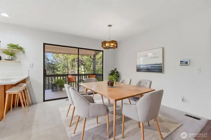 Virtually Staged Dining Area