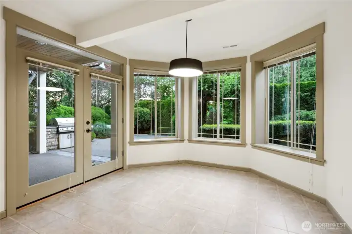 Lower level dining area