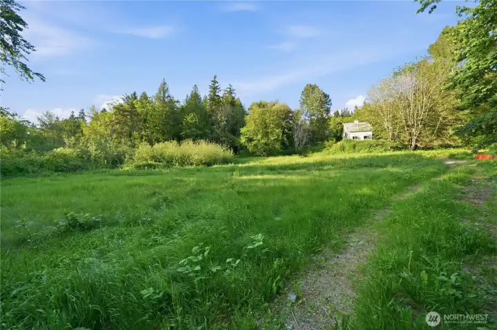Current open pasture / field space, ready for you to make your own!