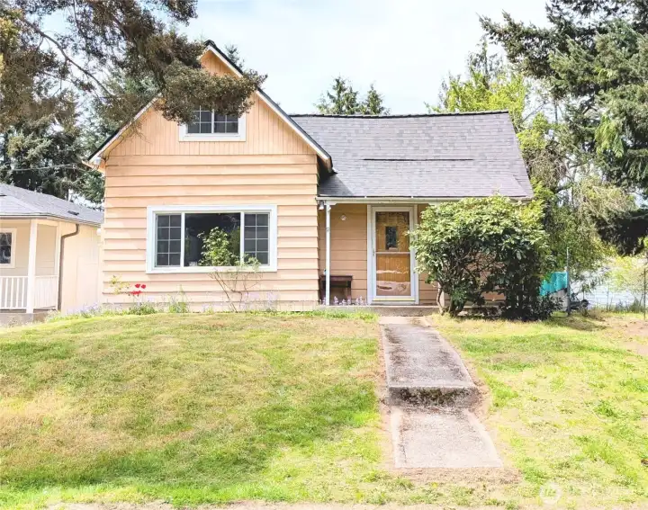 Front of house from off-street parking area