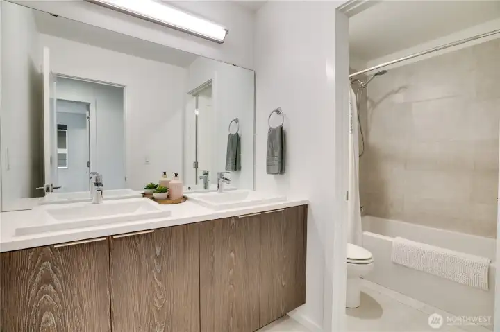 Upstairs hall bathroom.