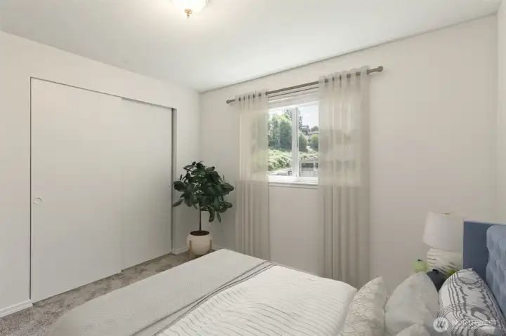 Middle Bedroom