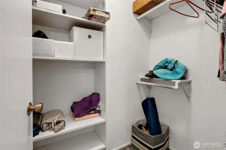 nice walk in closet