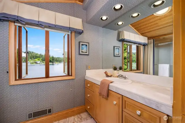 The upper bath is very spacious and has a large vanity.